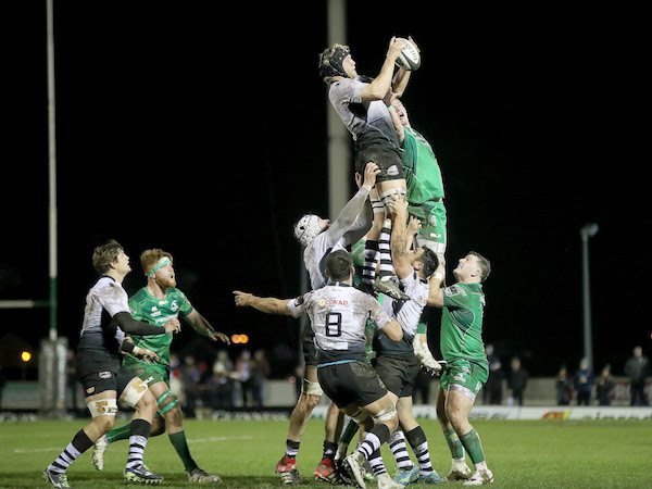 Primo successo in Irlanda nella storia delle Zebre corsare a Galway