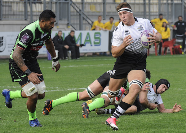 Il giovane flanker della nazionale Giovanni Licata si trasferisce allo Zebre Rugby Club