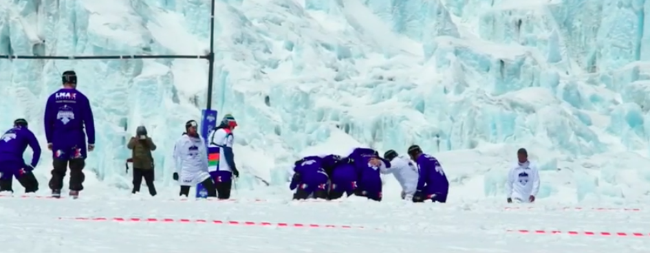 Giocata la partita di (snow) Rugby più alta della storia