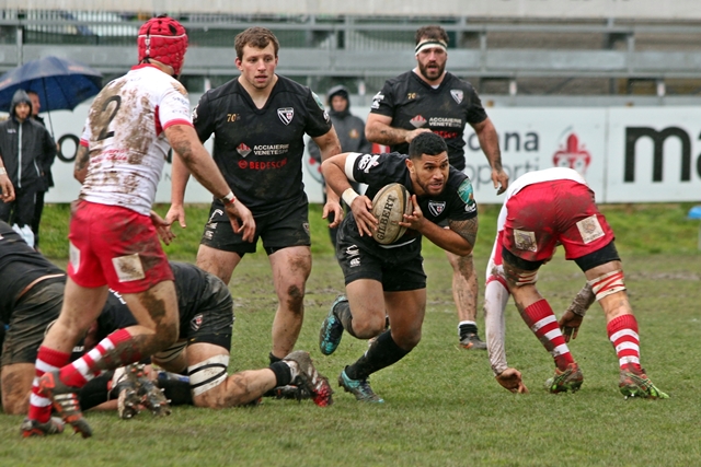 Peroni TOP10, Petrarca ai play-off. Rovigo vince il big-match con Calvisano
