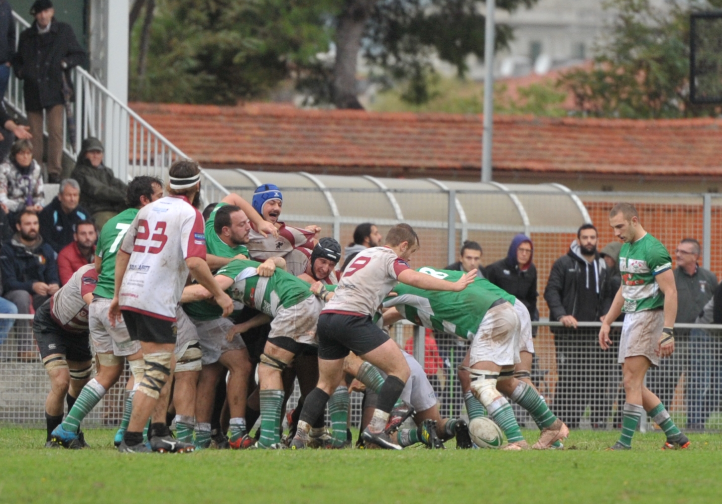 ‘Derby del rugby livornese allo stadio Picchi’: la proposta del capitano dei Lions Amaranto Livorno Luciano Scardino