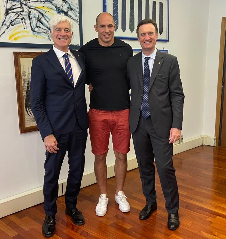 Sergio Parisse a Roma incontra il Presidente FIR Marzio Innocenti