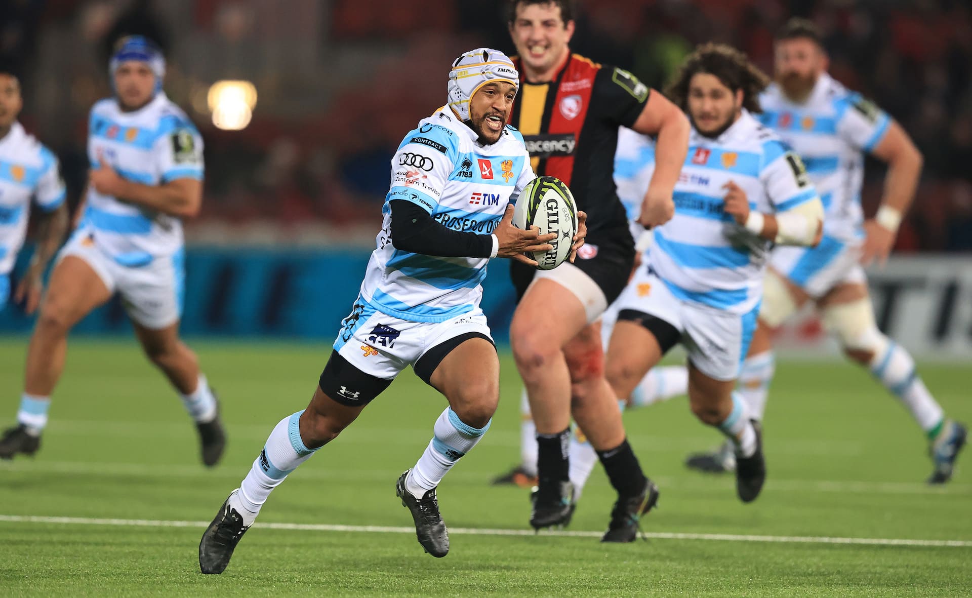 La resistenza dei Leoni dura un tempo, il Gloucester vince 54-25