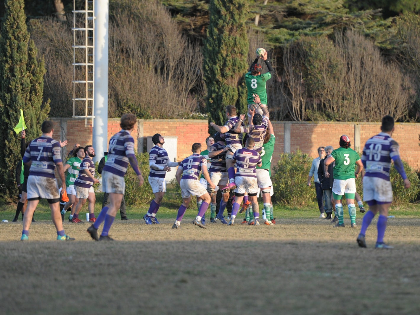 Livorno Rugby, serie B. Il punto della situazione. Nuovamente in tv 4 delle 6 gare disputate dai biancoverdi in questa stagione