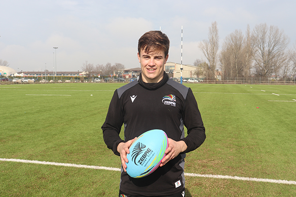 Manfredi Albanese convocato come permit dalle Zebre