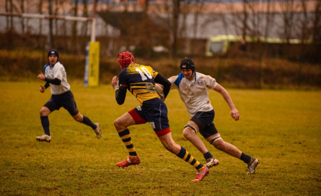 UNIONE RUGBY FIRENZE – Il derby della Piana va a Prato: finale 37 a 10