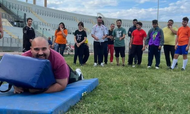 A Bari si è svolto il primo allenamento di rugby integrato dell’area Sud. Un successo a 360°