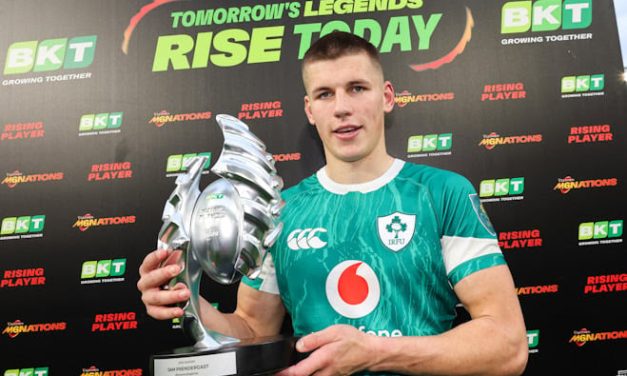 Sam Prendergast nominato BKT Rising Player 2025